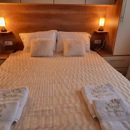 Maric Raj Apartment