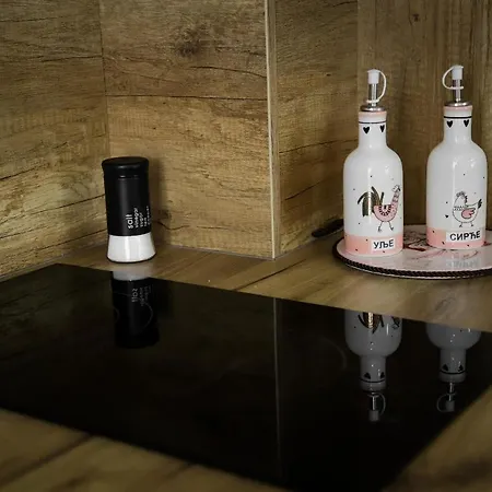 Maric Raj アパート *